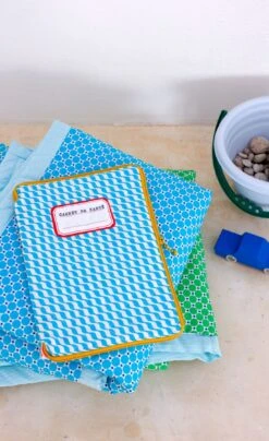 Housse Carnet De Santé Kifkif Bleu 5 Housse Carnet De Santé Kifkif Bleu -Petit Pan Soldes Magasin HoussecarnetdesanteKifkifbleu475 070 526