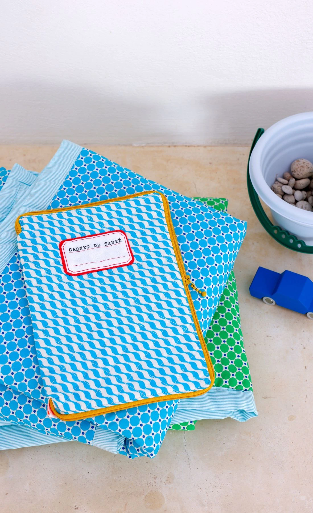 Housse Carnet De Santé Kifkif Bleu 3 Housse Carnet De Santé Kifkif Bleu – Image 3