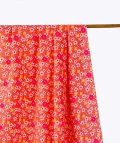 Tissu Coton Popeline Fleurs Des Îles 11 Tissu Coton Popeline Fleurs Des Îles -Petit Pan Soldes Magasin MERCERIE PETITPAN 1ERDEC 3059