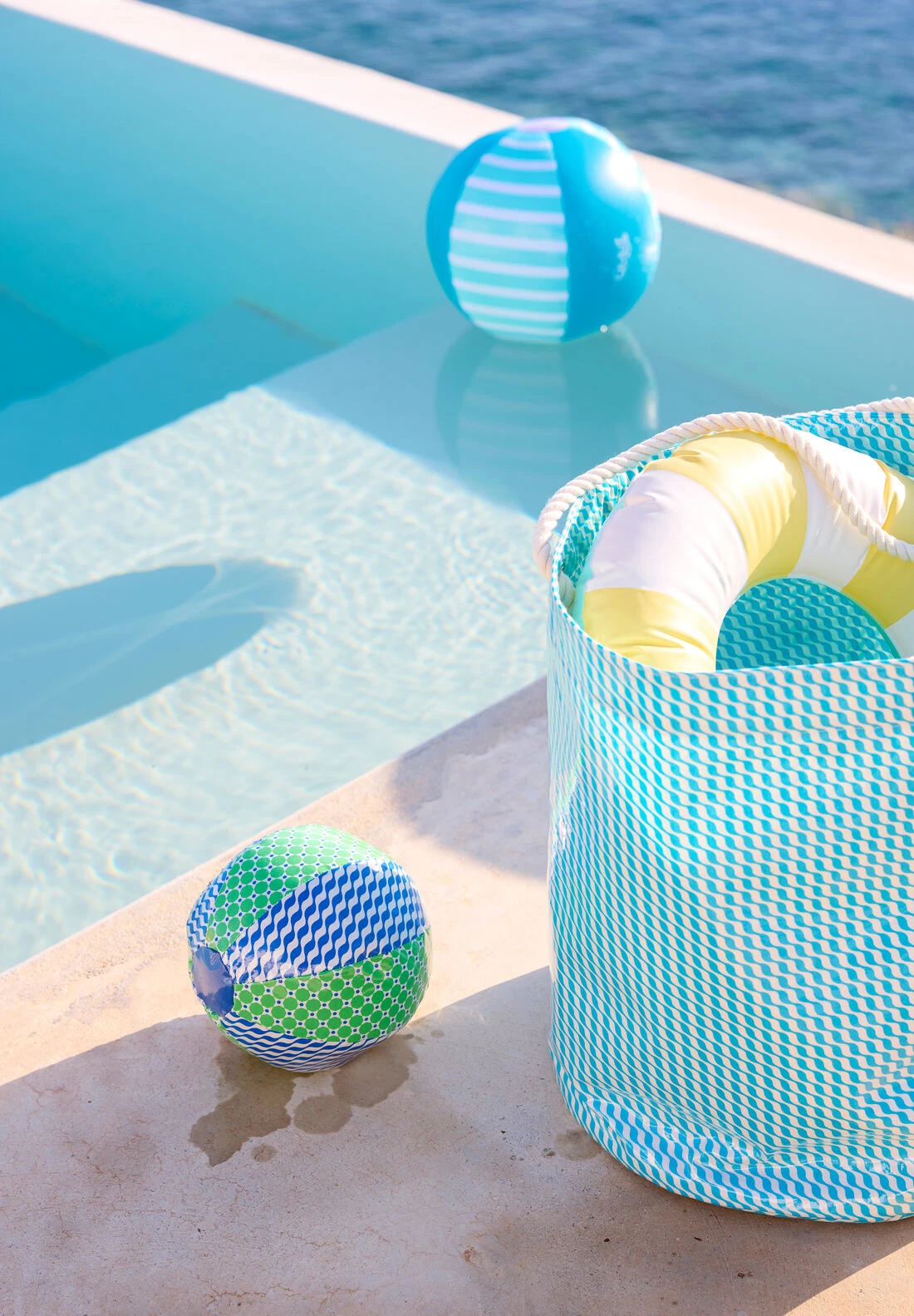 Ballon Kifkif Outremer 1 Ballon Kifkif Outremer