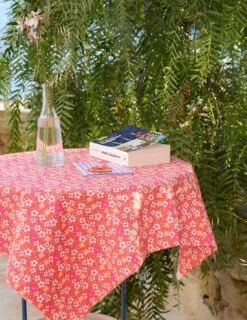 Tissu Coton Popeline Fleurs Des Îles 9 Tissu Coton Popeline Fleurs Des Îles -Petit Pan Soldes Magasin tissucotonpopelineFleursdesilesrosesable